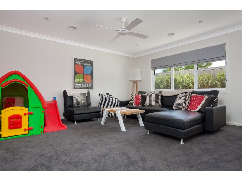 53 Messenger Avenue, Boorooma NSW 2650