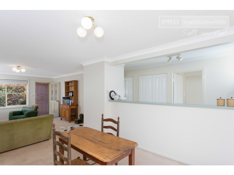 18/11-13 Crampton Street, Wagga Wagga NSW 2650