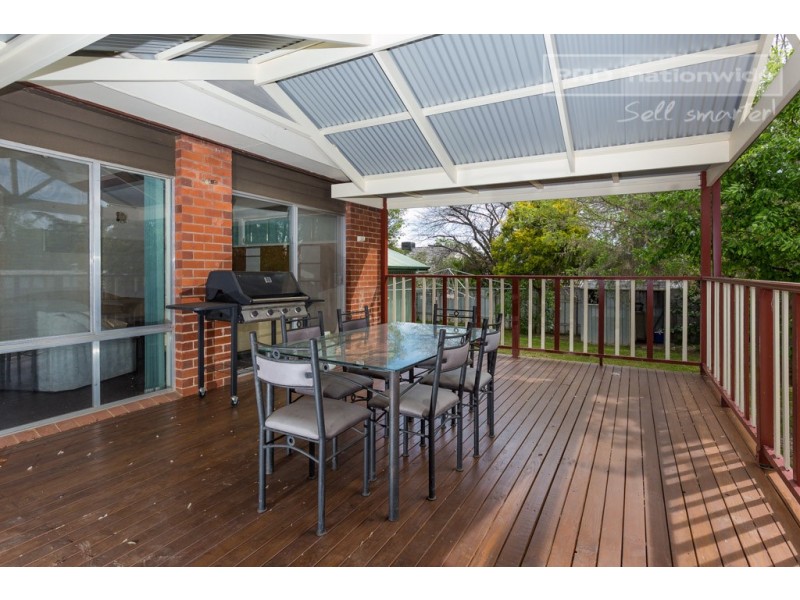 14 Raye Street, Tolland NSW 2650
