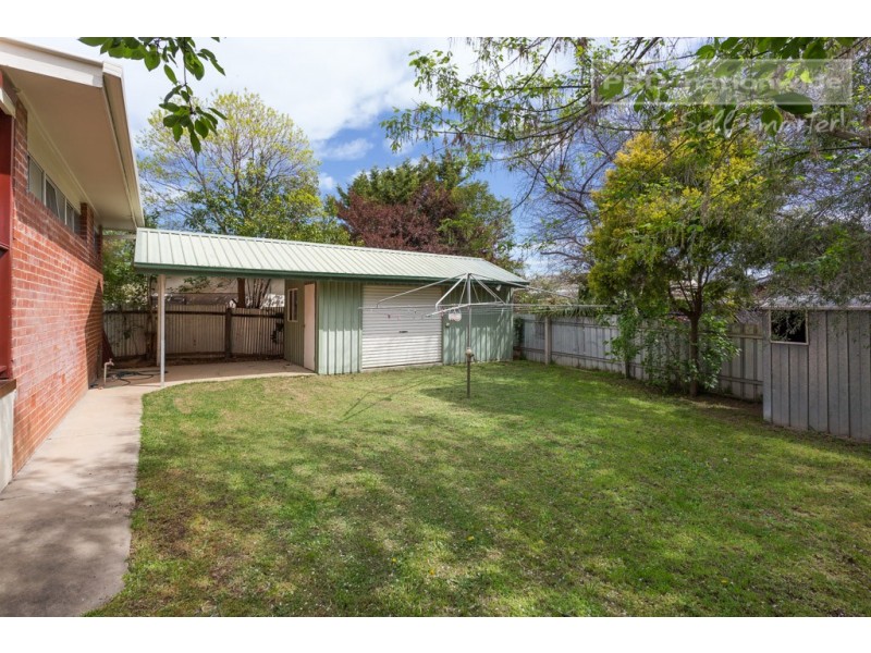 14 Raye Street, Tolland NSW 2650