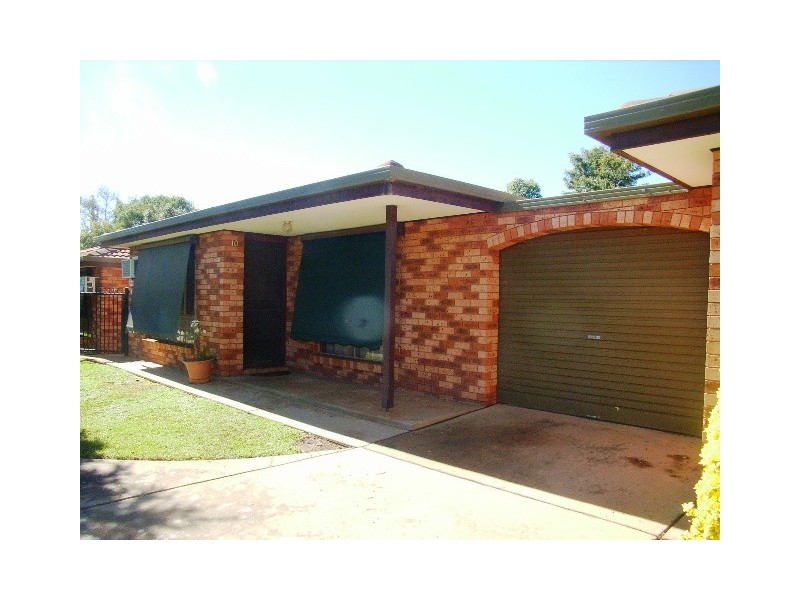 8/32 Ashmont Avenue, Ashmont NSW 2650