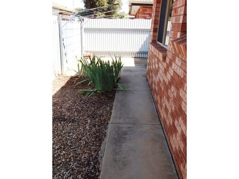 8/32 Ashmont Avenue, Ashmont NSW 2650