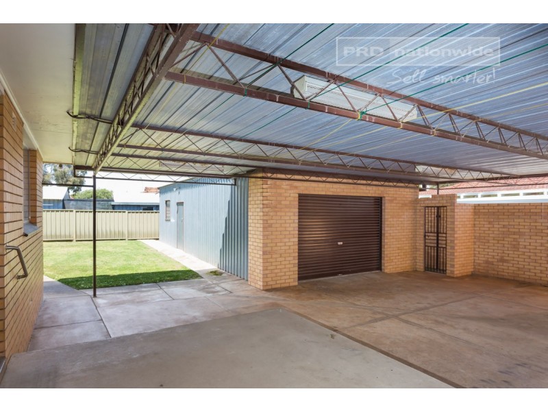 30 Maher Street, Tolland NSW 2650