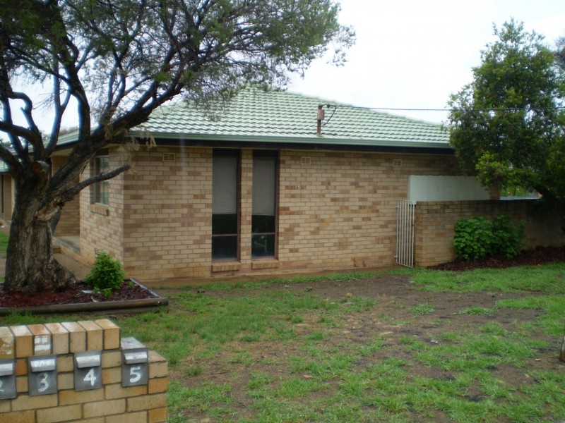 3/15 Edney Street, Kooringal NSW 2650