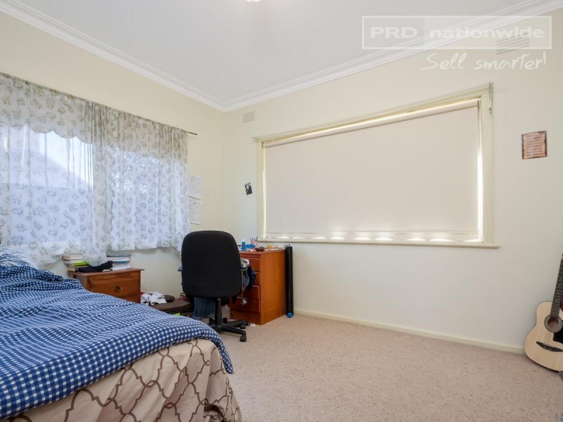 193 Lake Albert Road, Kooringal NSW 2650