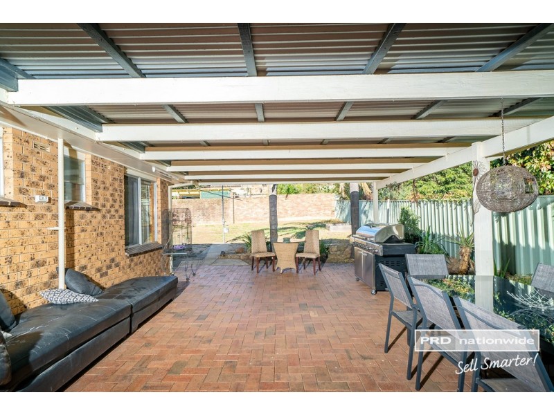 11 Malaya Drive, Tolland NSW 2650