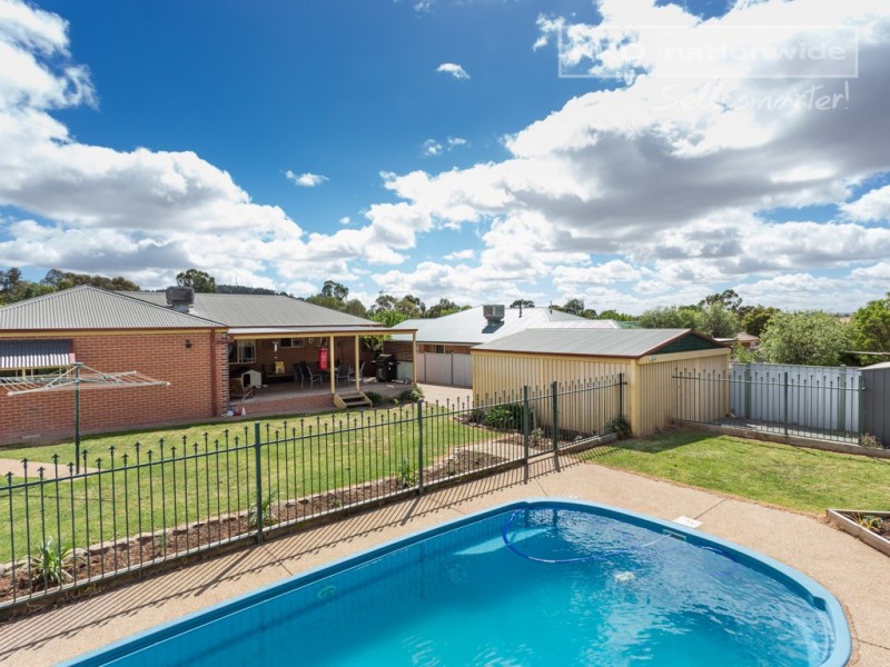 6 Corella Place, Estella NSW 2650
