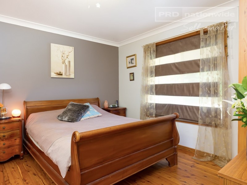 6 Corella Place, Estella NSW 2650