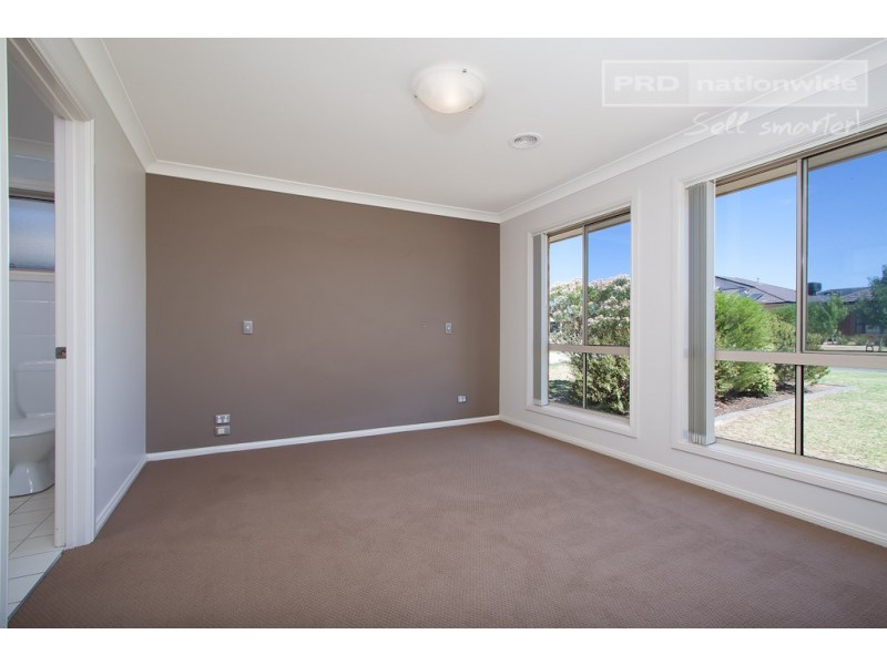 50 Mima Street, Glenfield Park NSW 2650