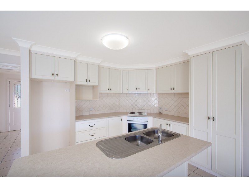 50 Mima Street, Glenfield Park NSW 2650