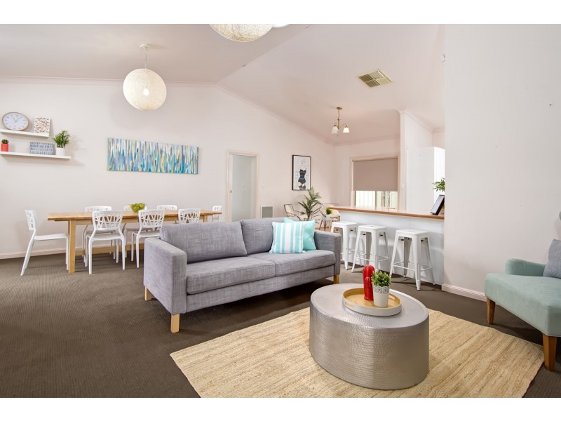 40 Lamilla Street, Glenfield Park NSW 2650