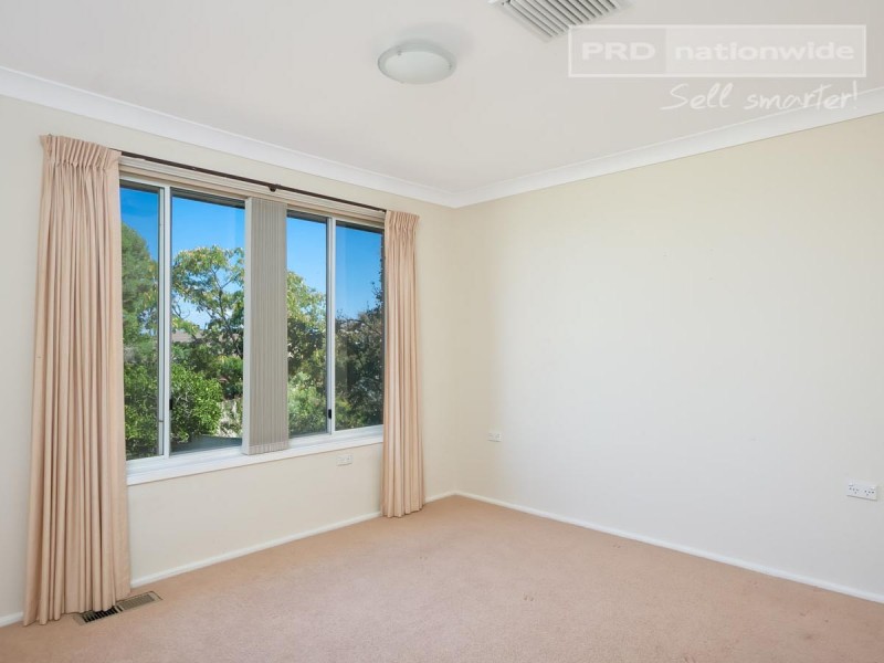 30 Henwood Avenue, Kooringal NSW 2650