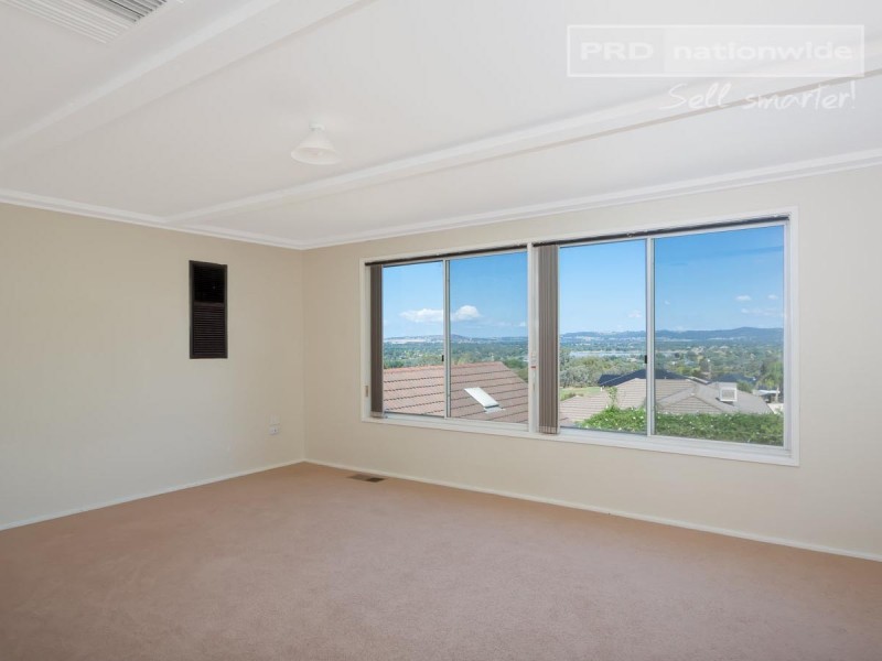 30 Henwood Avenue, Kooringal NSW 2650