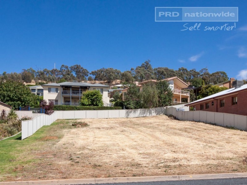 48 Amaroo Street, Kooringal NSW 2650