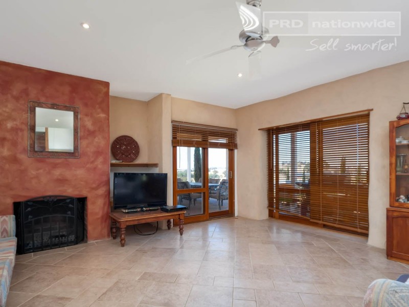 33 Kunzea Place, Wagga Wagga NSW 2650