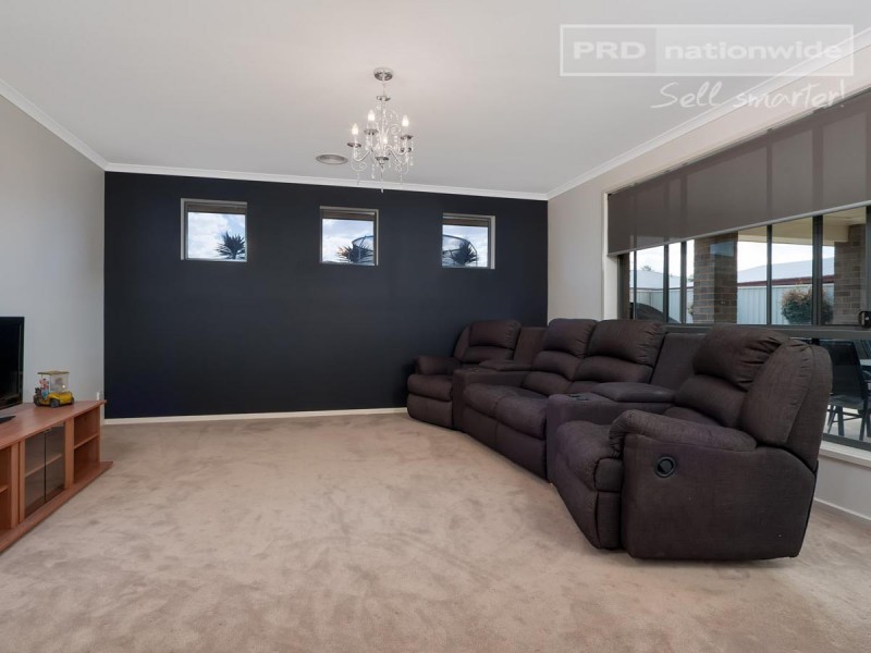 4 Franklin Drive, Estella NSW 2650