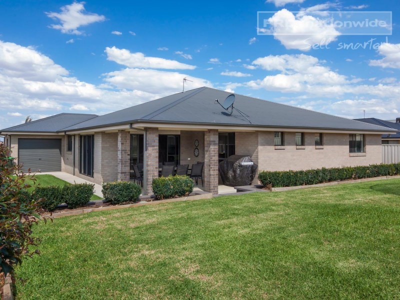 4 Franklin Drive, Estella NSW 2650