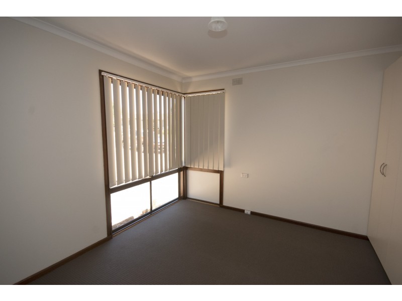 1 Connorton Avenue, Ashmont NSW 2650