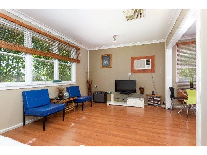 125 Bourke Street, Turvey Park NSW 2650