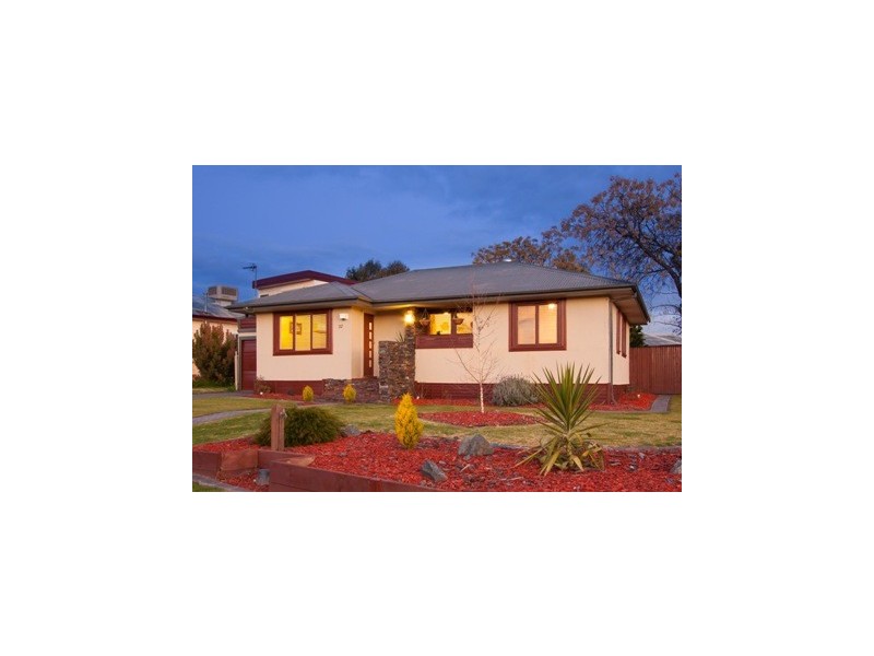 32 Jack Avenue, Mount Austin NSW 2650