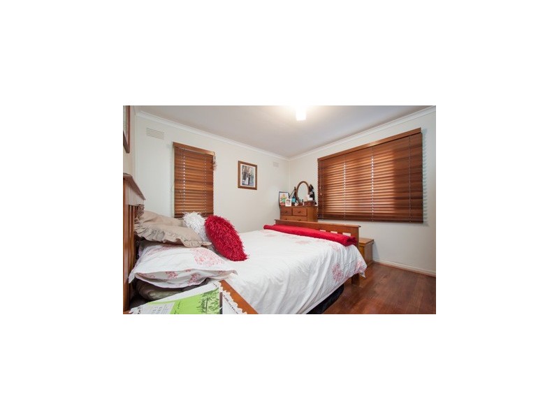 32 Jack Avenue, Mount Austin NSW 2650