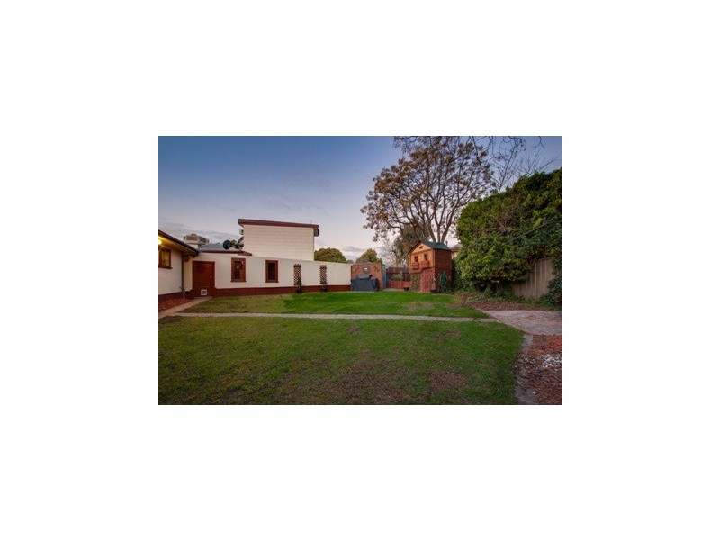 32 Jack Avenue, Mount Austin NSW 2650