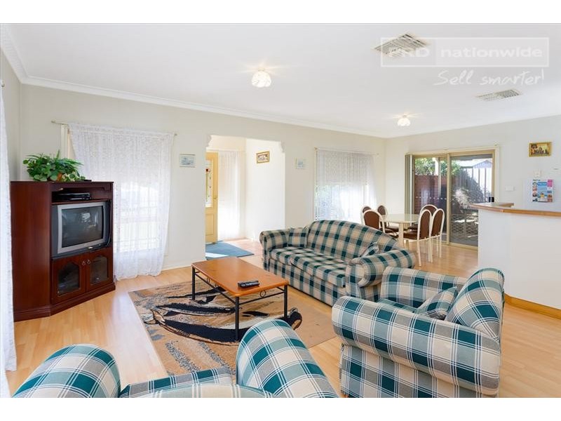 1/24 Lindsay Street, Turvey Park NSW 2650