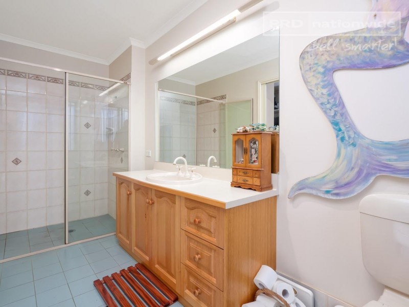 20 Henwood Avenue, Kooringal NSW 2650