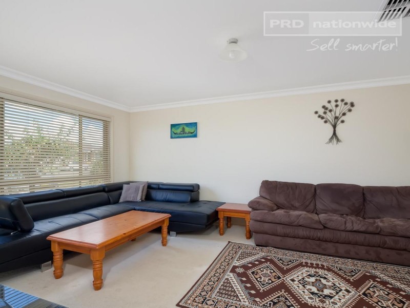 1/85 Yentoo Drive, Glenfield Park NSW 2650
