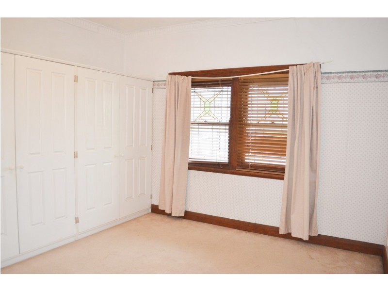 71 Tarcutta Street, Wagga Wagga NSW 2650