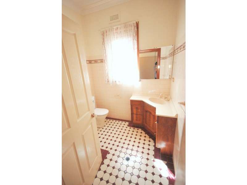 71 Tarcutta Street, Wagga Wagga NSW 2650