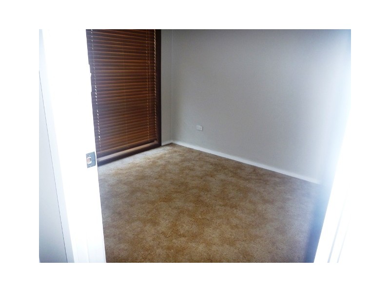 32 Incarnie Crescent, Wagga Wagga NSW 2650