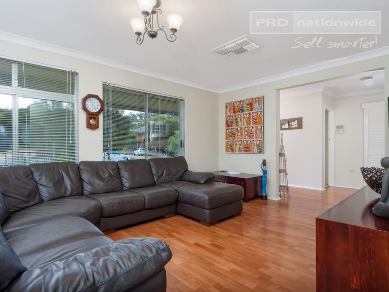 87 Grove Street, Kooringal NSW 2650