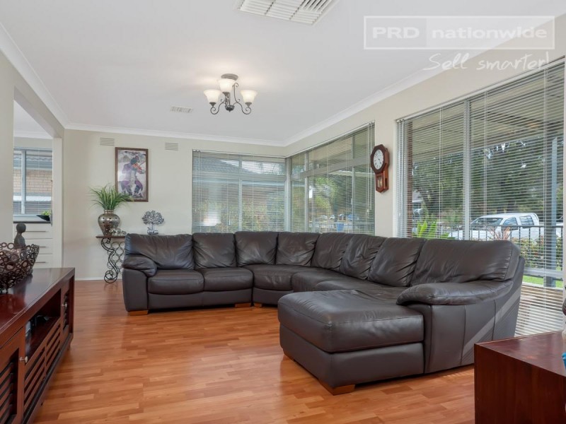 87 Grove Street, Kooringal NSW 2650