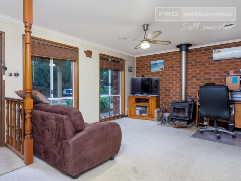 9 Craft Street, Lake Albert NSW 2650