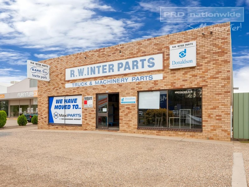 132 Hammond Avenue, Wagga Wagga NSW 2650