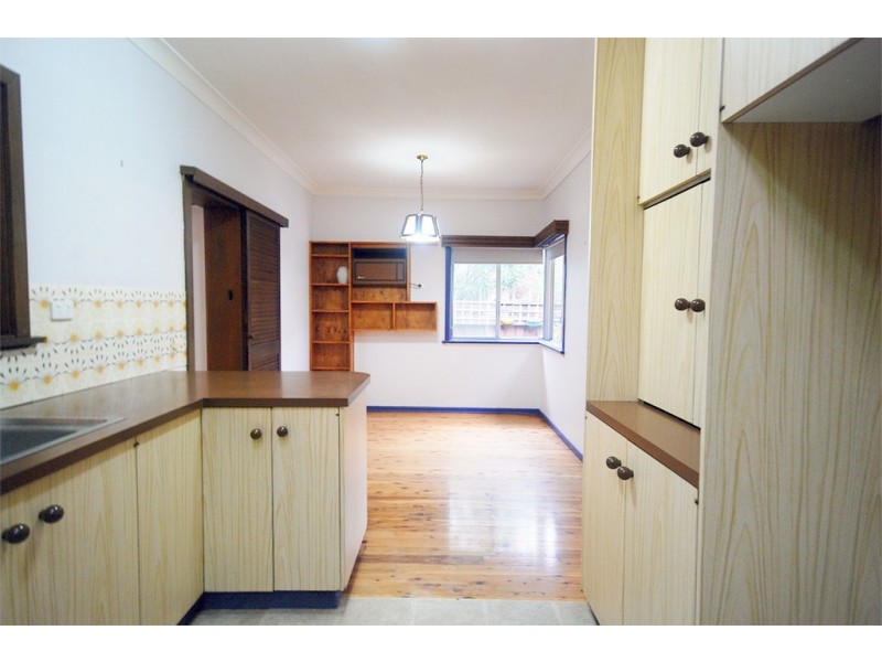 16 Higgins Avenue, Wagga Wagga NSW 2650