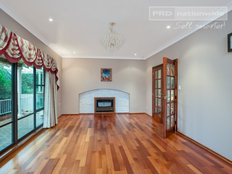 1 Amsterdam Crescent, Tolland NSW 2650