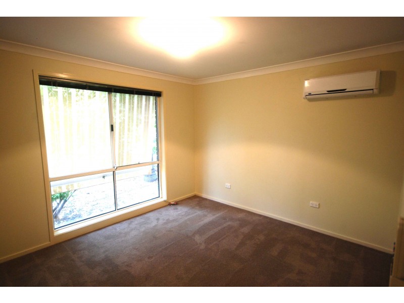 55 Cutler Avenue, Kooringal NSW 2650