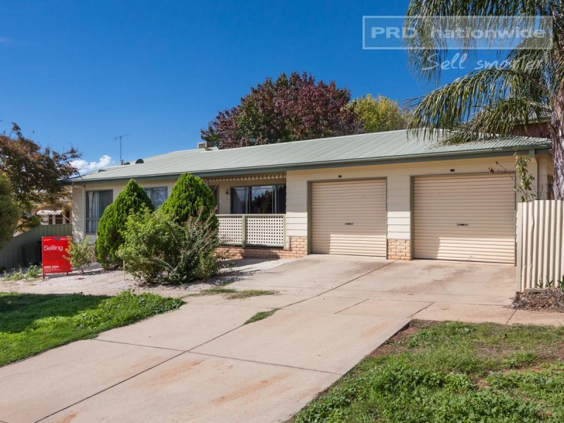 15 Richard Street, Turvey Park NSW 2650