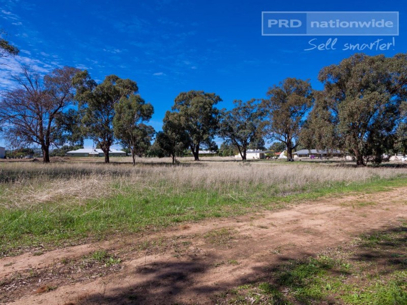 33 Baker Street, Uranquinty NSW 2652