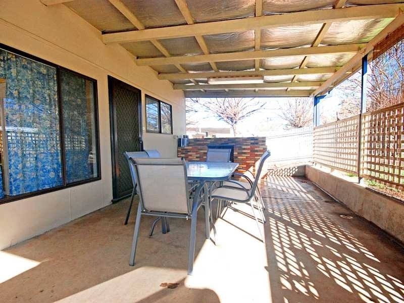 122 Meadow Street, Kooringal NSW 2650