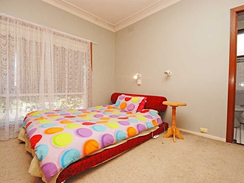 122 Meadow Street, Kooringal NSW 2650