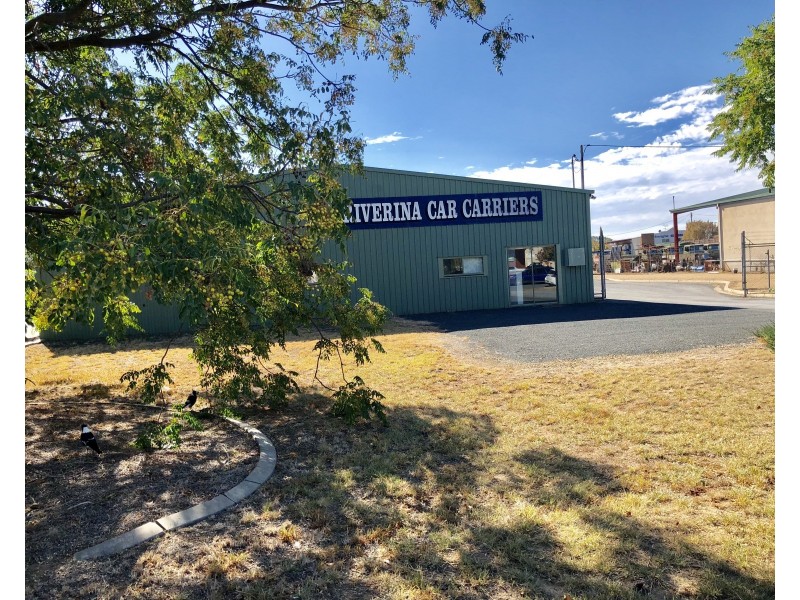 299 Copland Street, Wagga Wagga NSW 2650