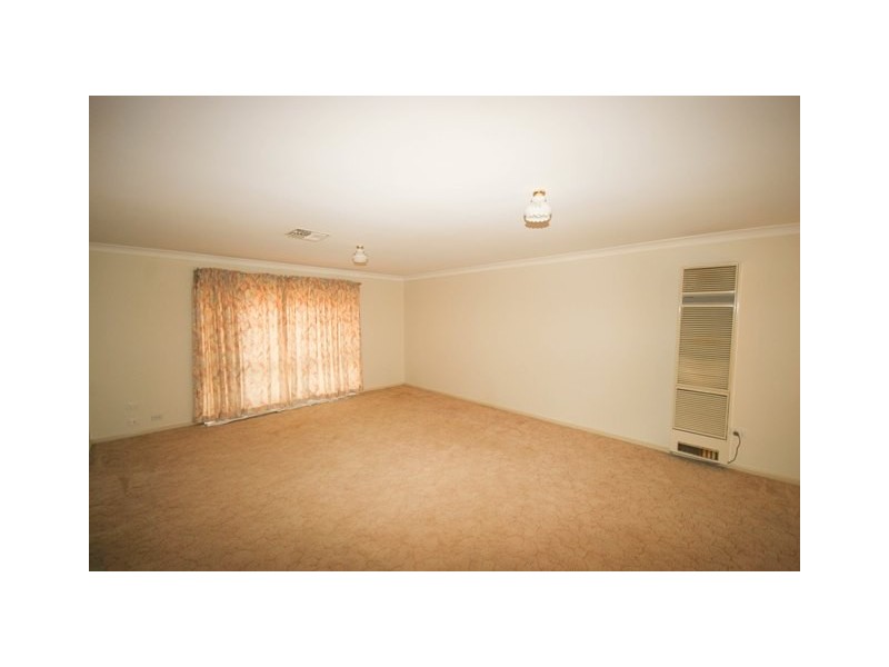 1/3 Travers Street, Wagga Wagga NSW 2650