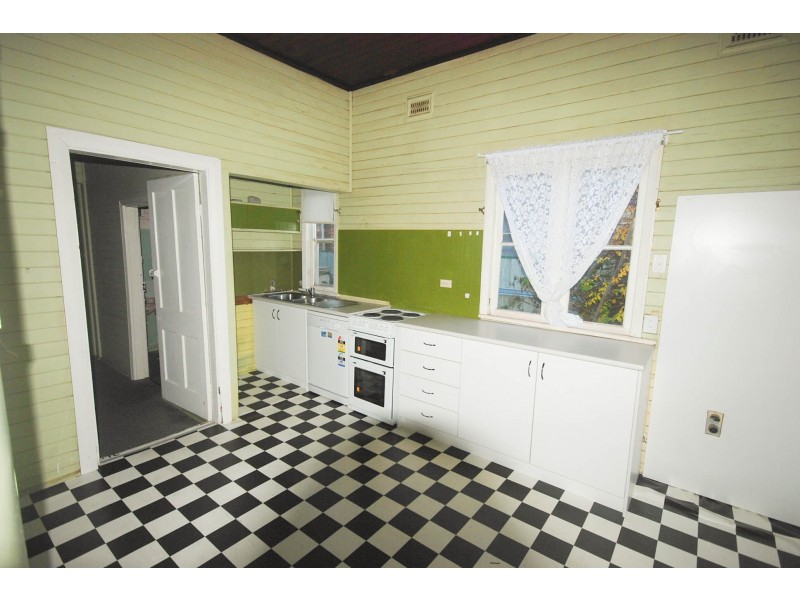 19 Morundah Street, Wagga Wagga NSW 2650