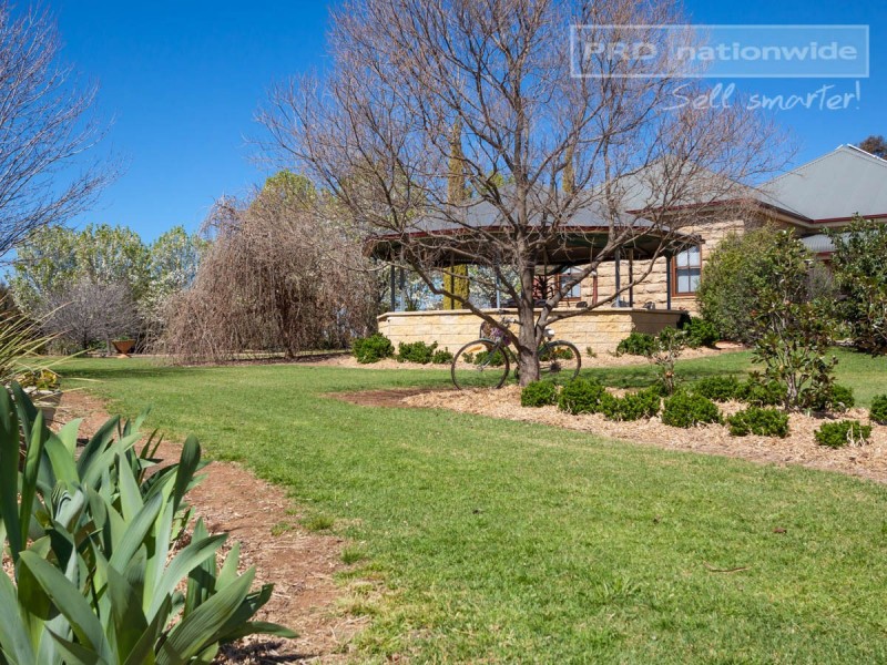 220 Pattersons Road, Wagga Wagga NSW 2650