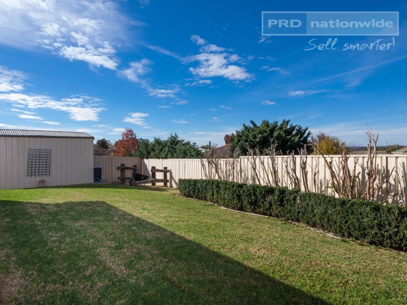 43 Tamar Drive, Tatton NSW 2650