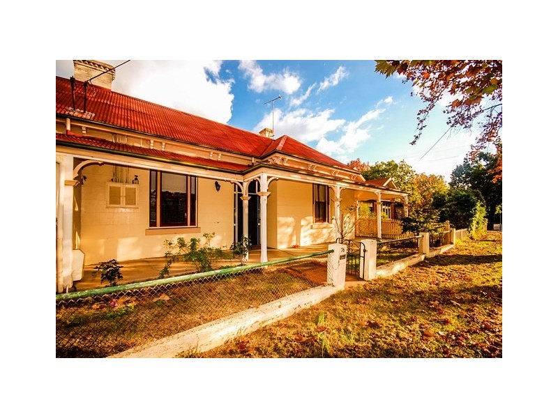 76 Tompson Street, Wagga Wagga NSW 2650