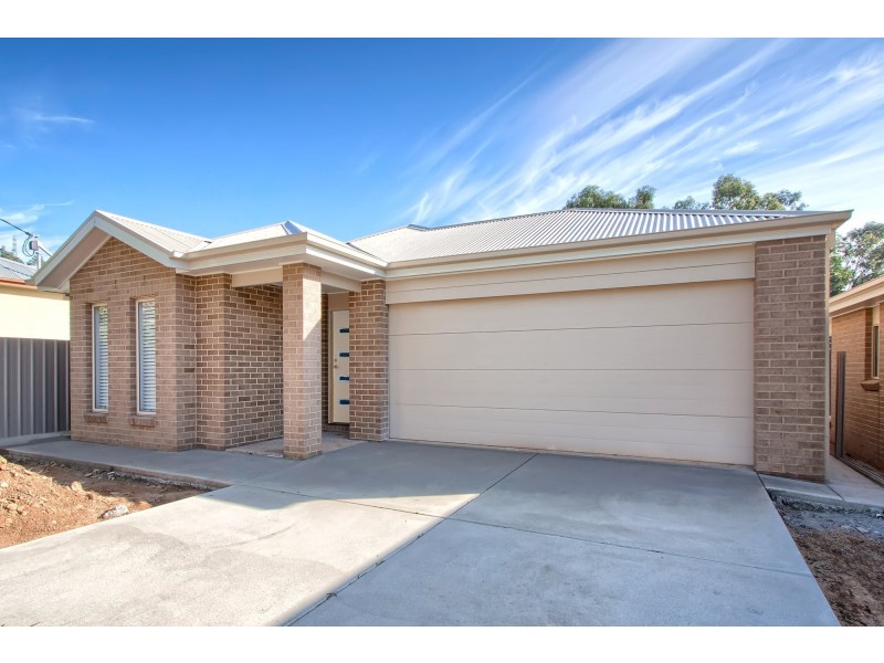 9B John Street, Kooringal NSW 2650
